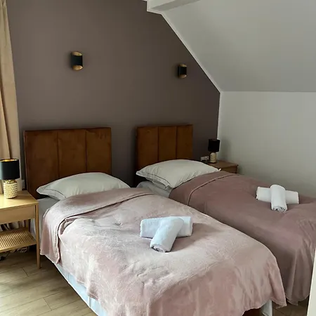 Zielona Dolina Nr 3 *