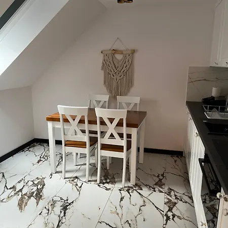 Zielona Dolina Nr 3 Apartment